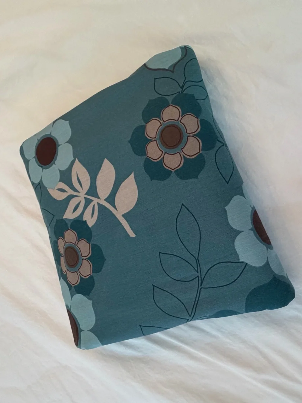 Christy Good Used Condition Queen Size Floral Blue 100% Cotton Comforter Cover